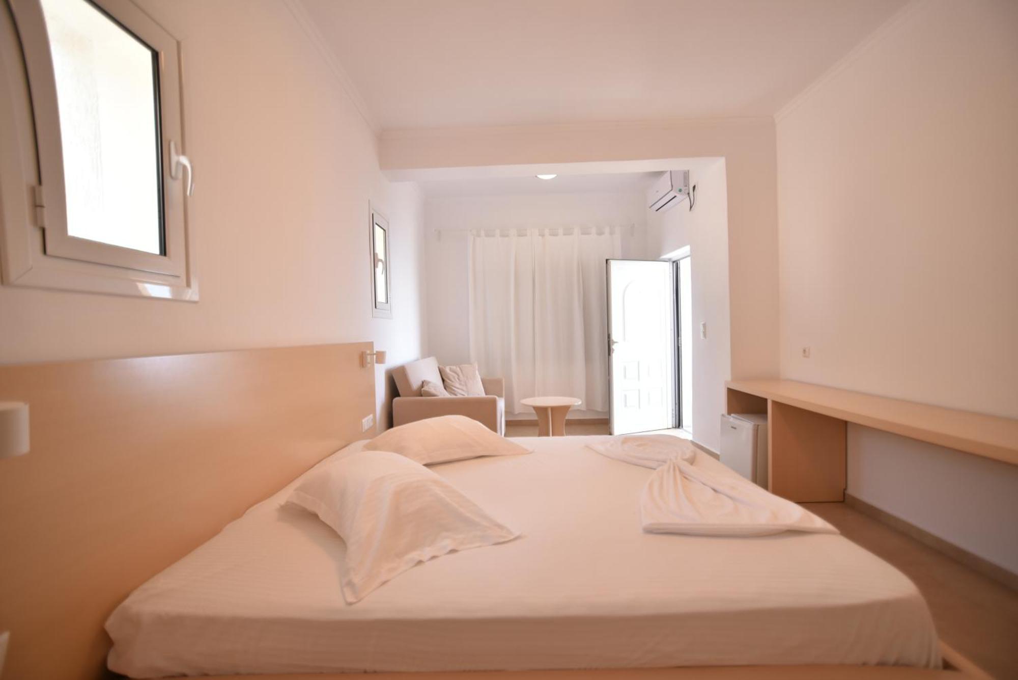 Dima Vista Hotel Dhërmi Buitenkant foto