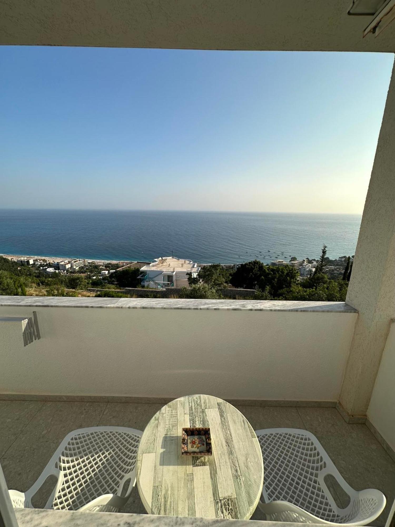 Dima Vista Hotel Dhërmi Buitenkant foto